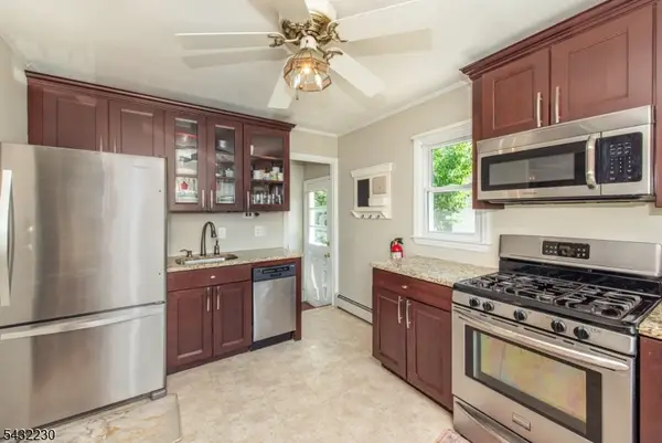 776 Lake Shore Dr, Parsippany-Troy Hills Twp., NJ 07054