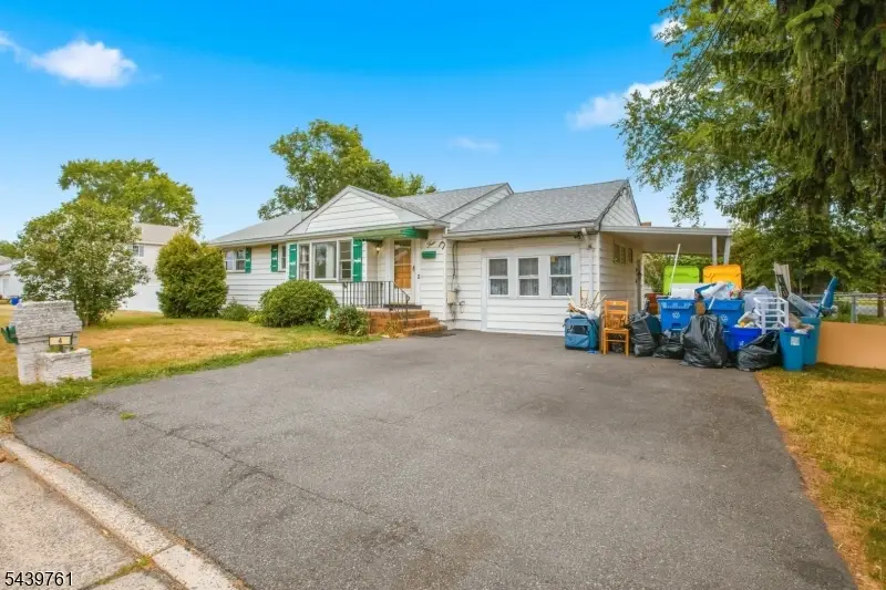 4 N 16th Ave, Manville, NJ 08835 - #2
