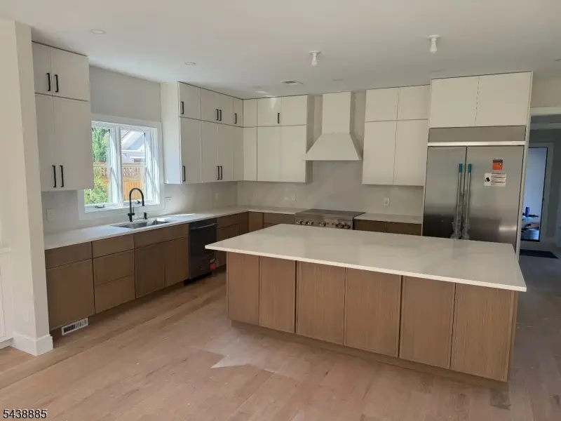 2 Pleasant Ave, Tenafly, NJ 07670 - #3