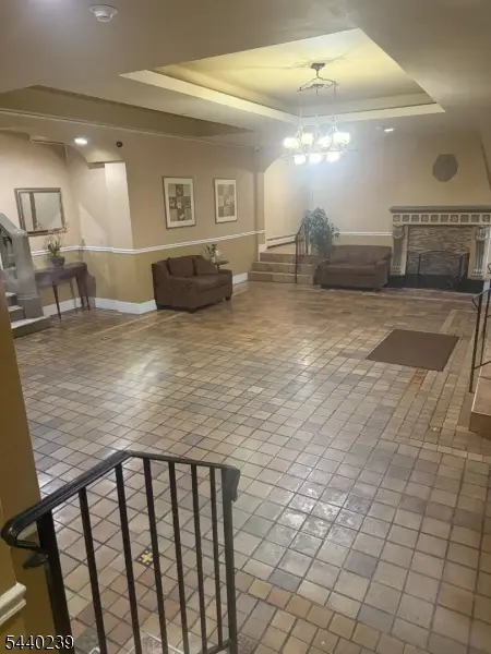 19 Pomona Ave #5C, Newark, NJ 07112 - #3