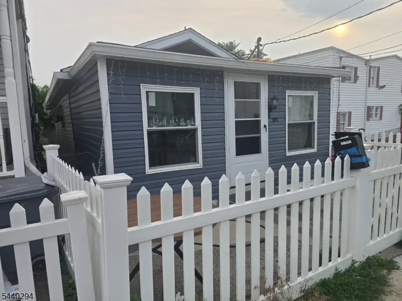 197 Edmund Ave, Paterson, NJ 07502 - #3