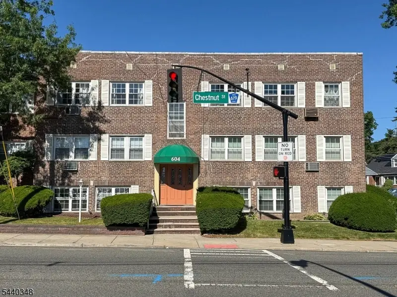 604-D Chestnut St #D, Union, NJ 07083 - #1
