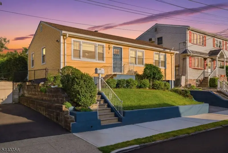8 West St, North Arlington, NJ 07031 - #1