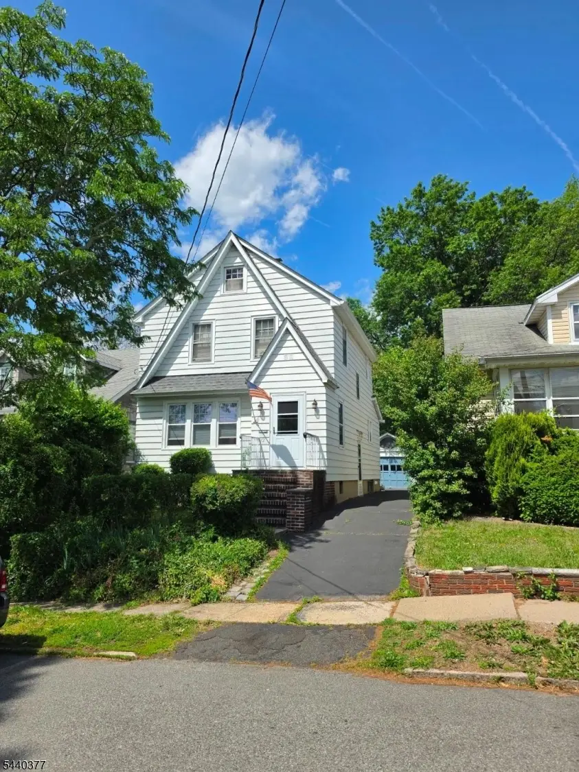 12 Brook Pl, Bloomfield, NJ 07003 - #2