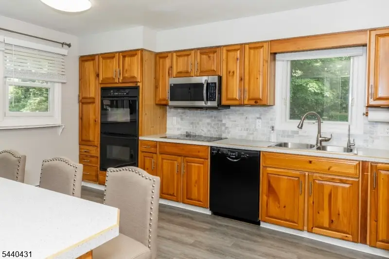 115 Leland Trl, Hopatcong, NJ 07843 - #2