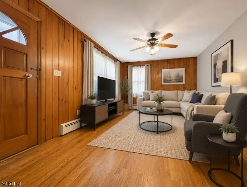 93 Washington Ave, Oxford, NJ 07863 - #2