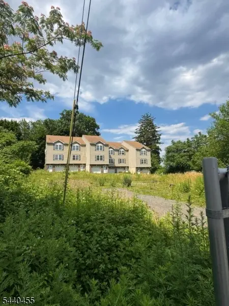 66-68 Newton Pl #18, Irvington, NJ 07111 - #1