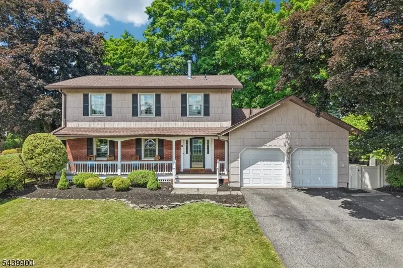 4 Holyoke Rd, Wayne, NJ 07470 - #1