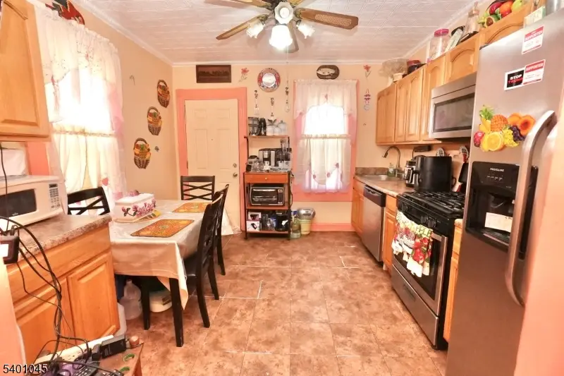 22-24 Kensington Pl, East Orange, NJ 07017 - #3