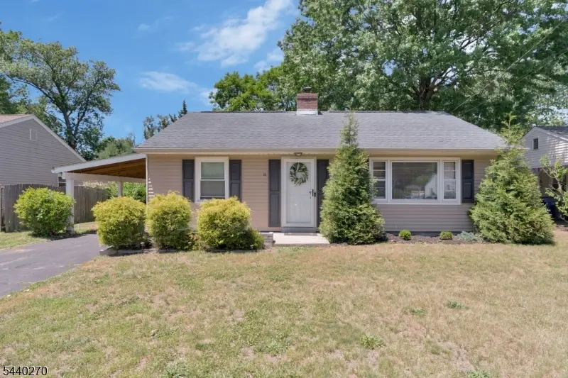 8 Pierrepont Ave, Middlesex, NJ 08846 - #2