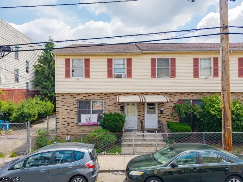 265 Rosa Parks Blvd, Paterson, NJ 07501 - #1
