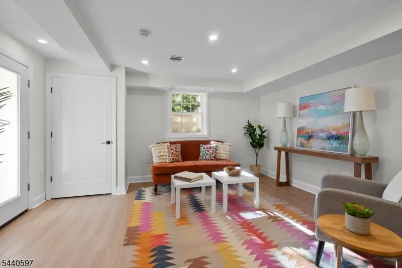 101 Gates Ave #C-1, Montclair, NJ 07042 - #3