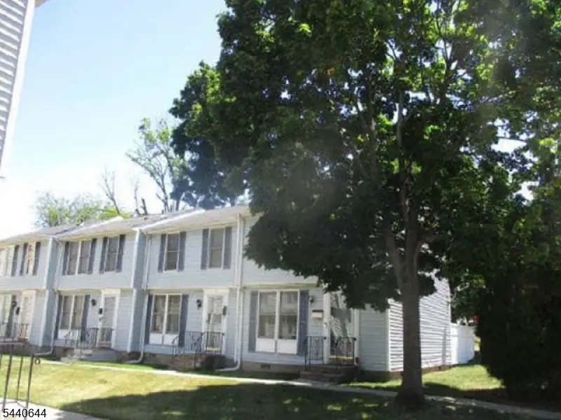 639 Nassau St Apt 8h 8-h, City Of Orange, NJ 07050 - #1
