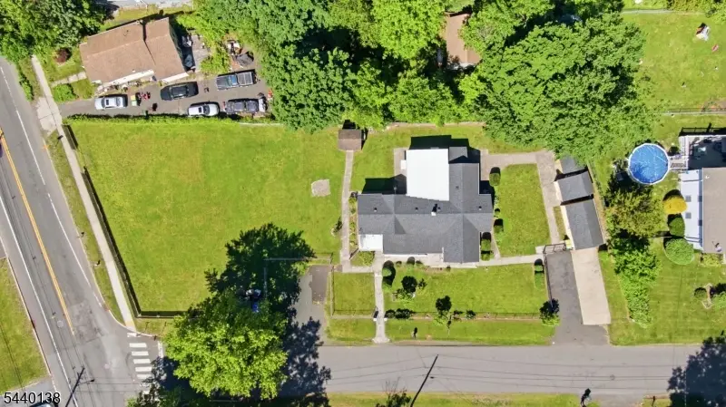 36 Leghorn Ave, Bradley Gardens, NJ 08807 - #2