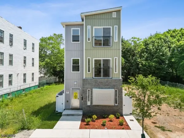 840 S 19th St, Newark City, NJ 07108