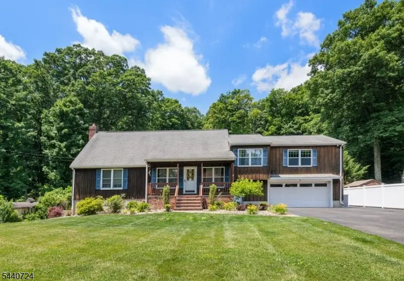 36 Hancock Dr, West Milford, NJ 07480 - #1