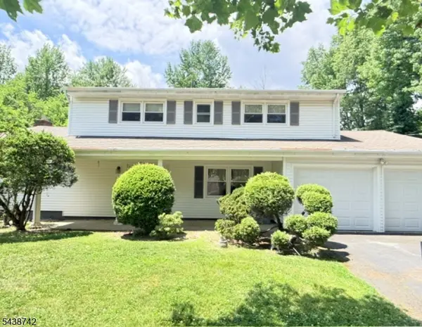 13 Greenwich Rd, Edison Twp., NJ 08820