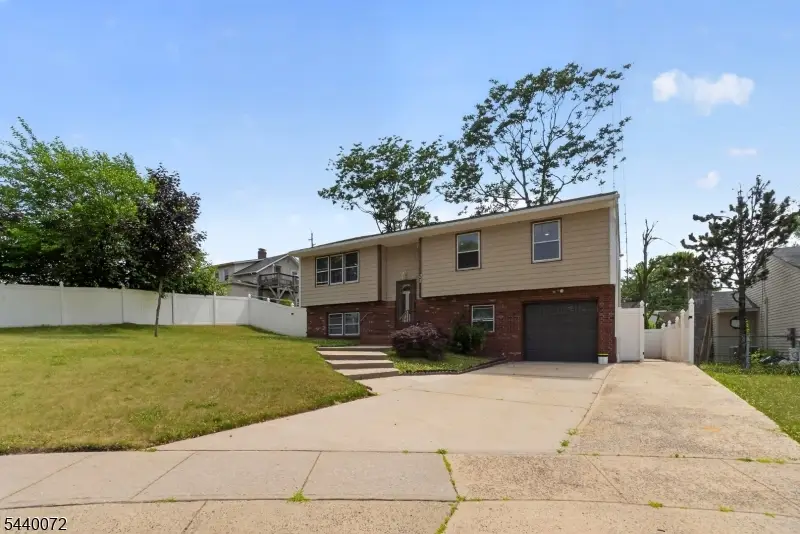 21 Ash Rd, Edison, NJ 08817 - #3