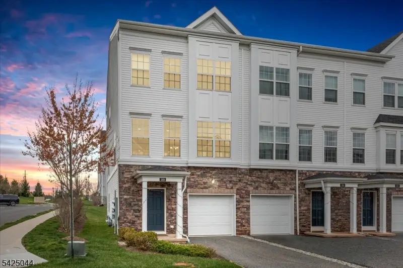 309 Saratoga Ct, Branchburg, NJ 08876 - #1