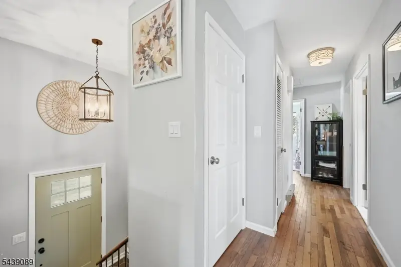 1 Hampton Spring Rd, Hampton, NJ 07860 - #3