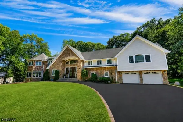 252 Mabel Pl, Franklin Lakes Boro, NJ 07417