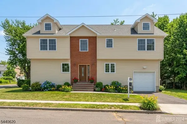 31 Davis Ave, Franklin Twp., NJ 08873