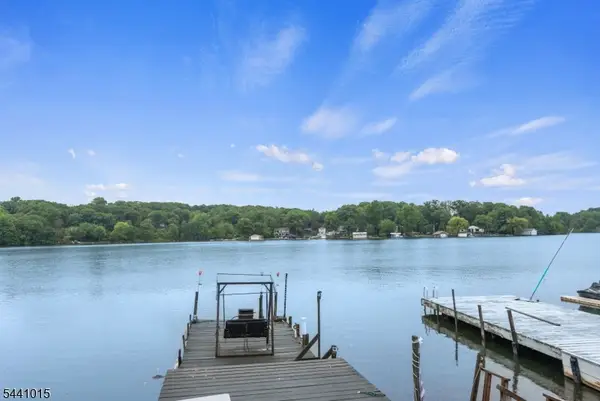 308 Lakeside Ave, Hopatcong Boro, NJ 07821