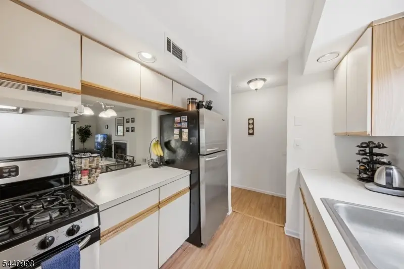 609 Mark Twain Way, Mahwah, NJ 07430 - #3