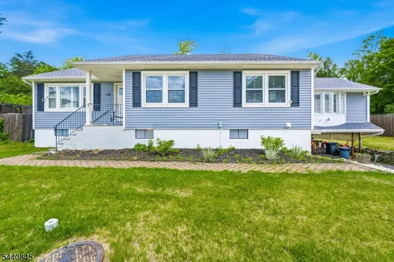 36 Forest Rd, Green, NJ 07821 - #1