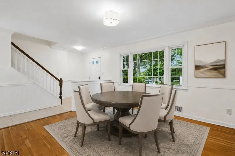 46 Pembroke Dr, Mendham, NJ 07945 - #3