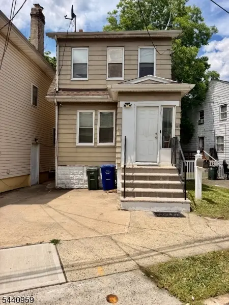 115 Chestnut Ave, Irvington, NJ 07111 - #2