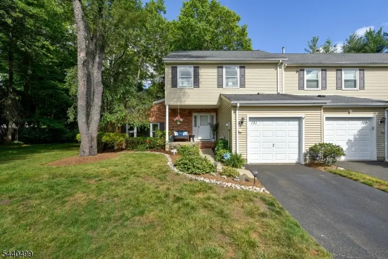 131 Bunker Hill Rd, Wayne, NJ 07470 - #1
