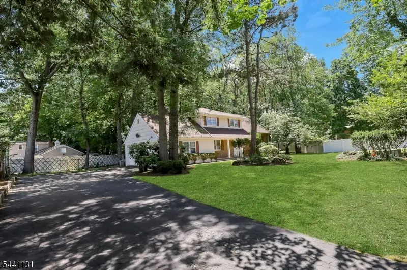 281 Rivara Ct, Ridgewood, NJ 07450 - #2