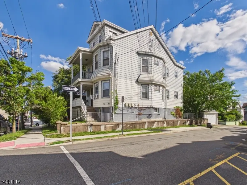 139 Fairview Ave, Prospect Park, NJ 07508 - #1