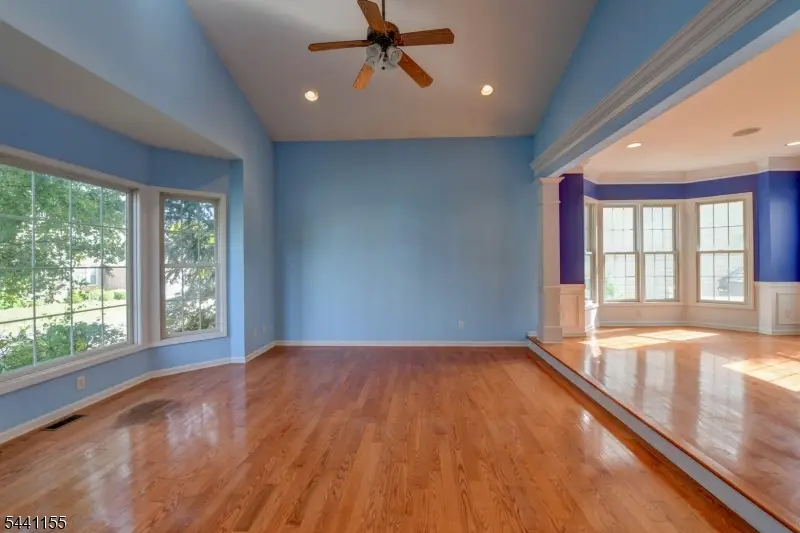 16 Commanders Ct, Totowa, NJ 07512 - #3