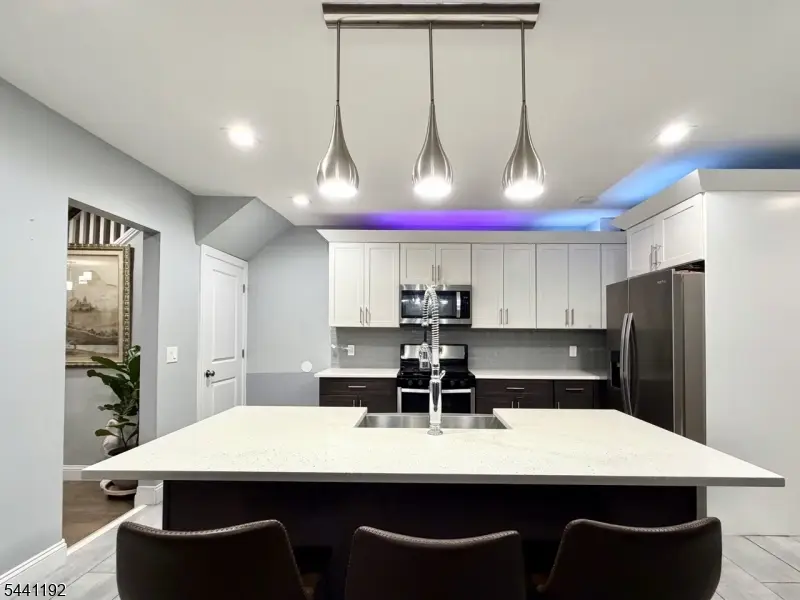 2076 Berwyn St, Union, NJ 07083 - #1