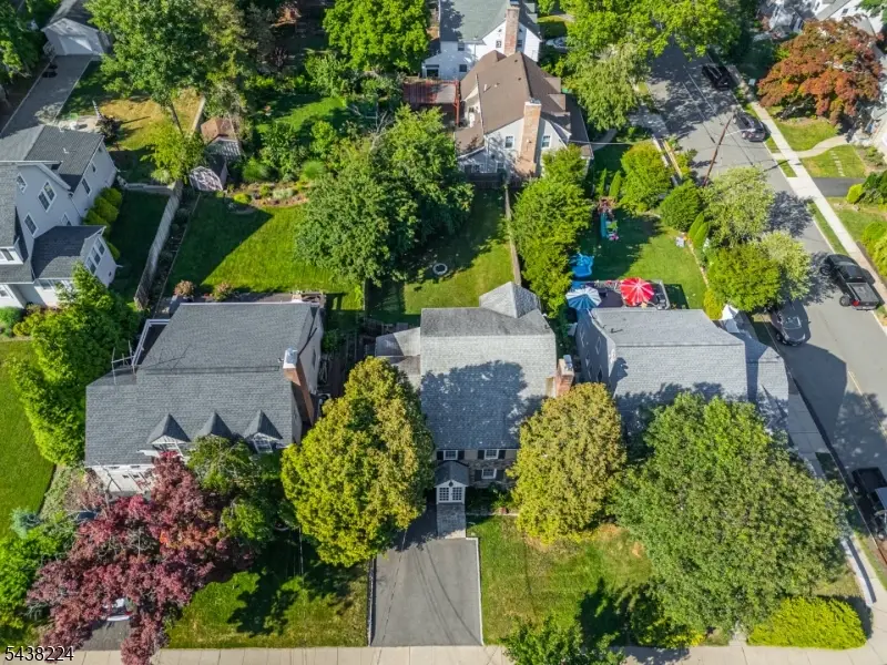 77 Forest Hill Rd, West Orange, NJ 07052 - #2
