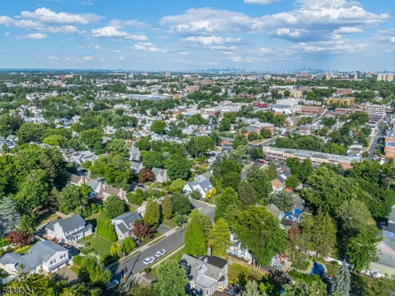 77 Forest Hill Rd, West Orange, NJ 07052 - #3