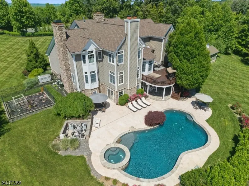 22 High Hill Ct, Bernards, NJ 07920 - #1