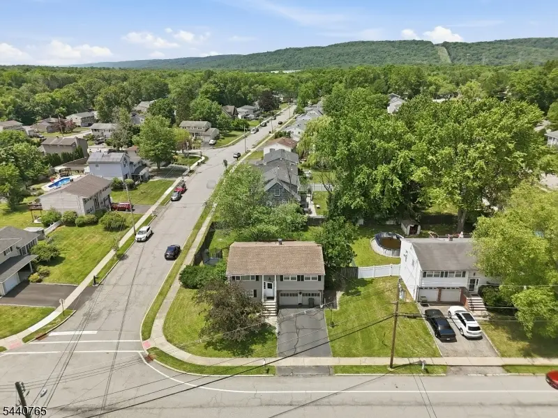 71 Clover Hill Dr, Flanders, NJ 07836 - #1