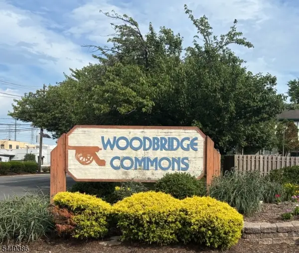 1104 Woodbridge Commons Way #1104, Woodbridge Twp., NJ 08830