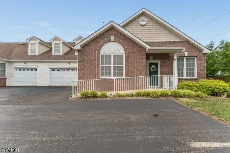 76 Samson Dr, Raritan, NJ 08822 - #1