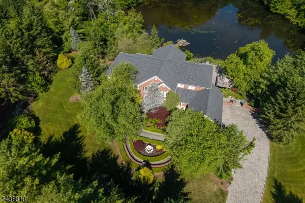 60 Morgan Dr, Sparta Twp., NJ 07871