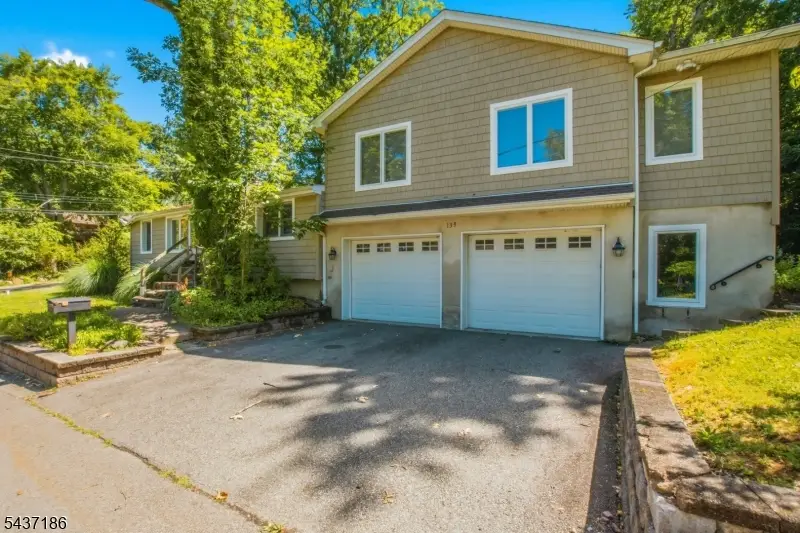 139 Mohawk Trl, Pines Lake, NJ 07470 - #2