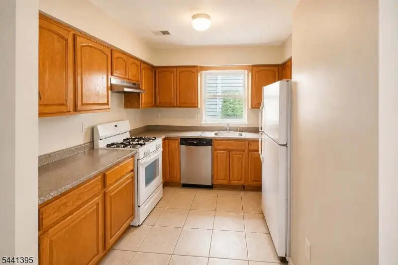 141 22nd St, Irvington, NJ 07111 - #3