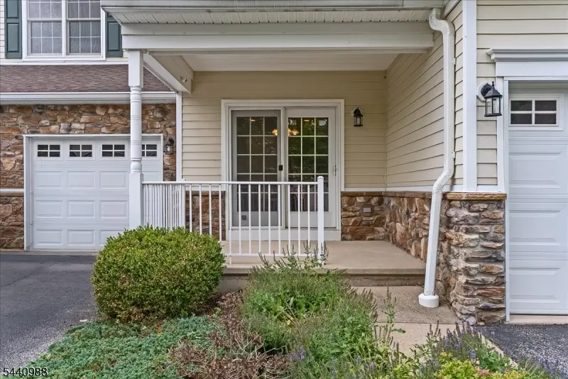 28 Briar Ct, Hardyston, NJ 07419 - #2