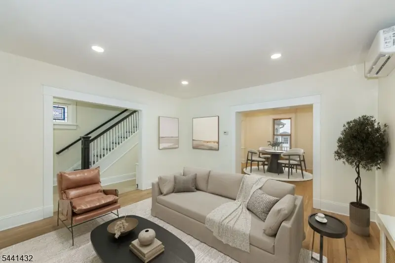 69 W Hanover Ave, Morris Plains, NJ 07950 - #2