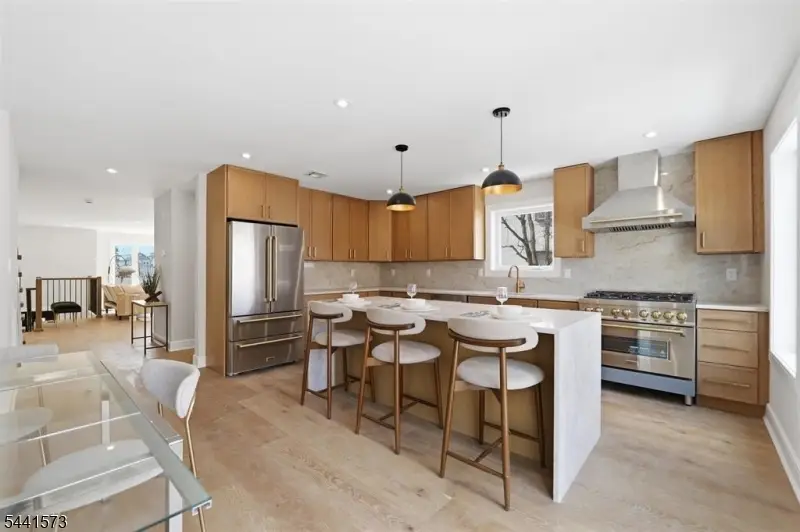 138A Weigands Ln, Secaucus, NJ 07094 - #1