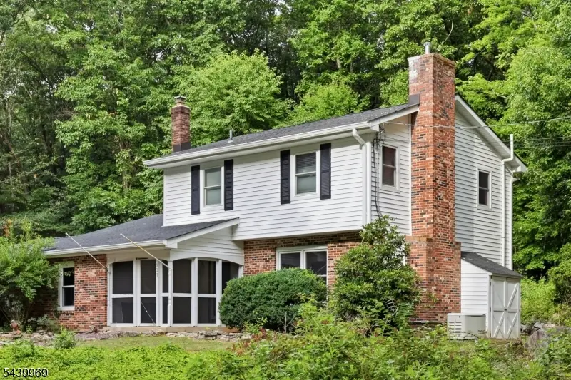 223 Beacon Hill Rd, Washington, NJ 07853 - #2