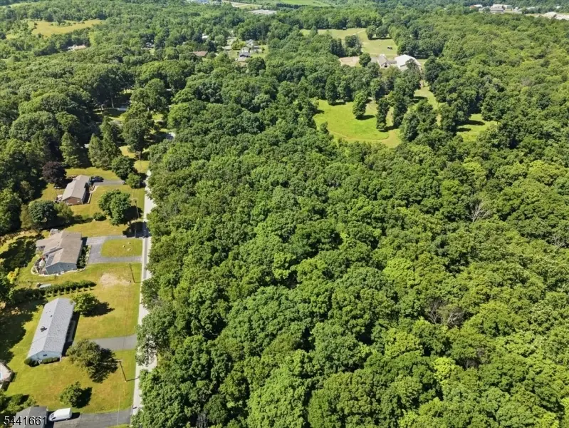 35 Hampton Heights Rd, Lafayette, NJ 07848 - #3